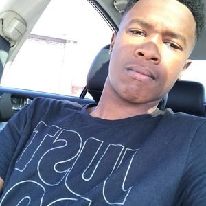 Meet your Posher, Desi